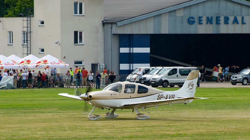 081_Goraszka_Cirrus SR22.jpg